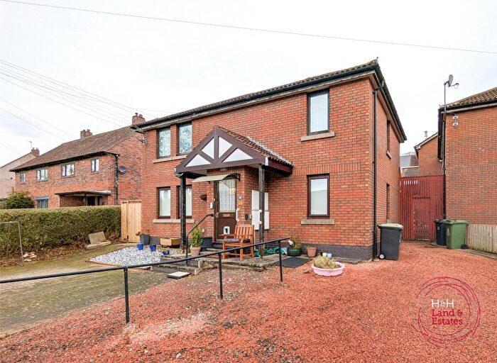 2 Bedroom Apartment For Sale In Hespek Raise, Carlisle, Cumbria, CA1