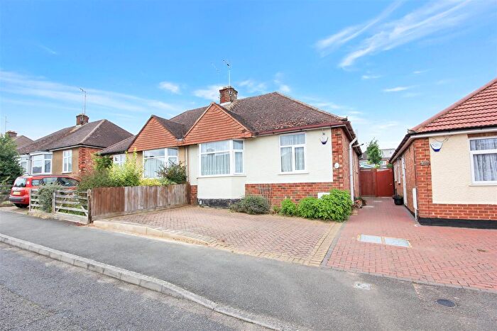 2 Bedroom Semi-Detached Bungalow For Sale In , St. Margarets Avenue, Rushden, NN10