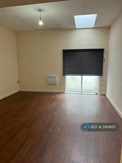 1 Bedroom Flat To Rent In New Central Building, Long Eaton, Nottingham, NG10