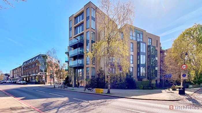 2 Bedroom Flat For Sale In Rossetti Court, Archway Road, Highgate, N6