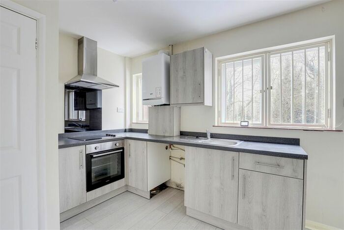 3 Bedroom Terraced House To Rent In Lindfield Road, Broxtowe, Nottinghamshire, NG8