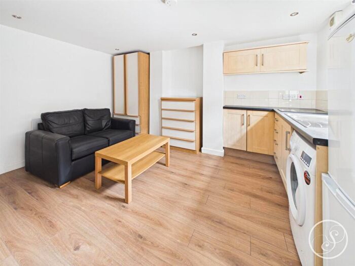 Studio To Rent In Anderson Avenue, Leeds, LS8