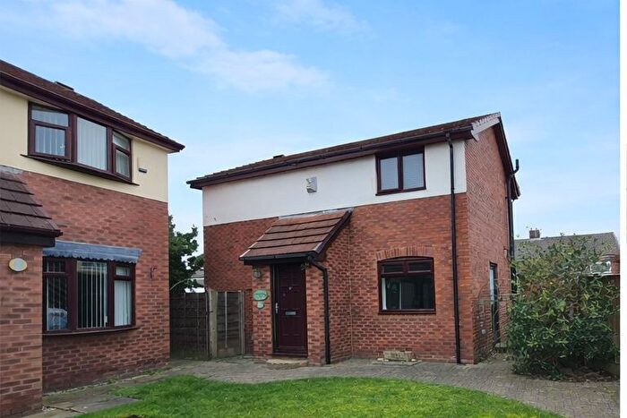 3 Bedroom Detached House To Rent In Turncroft Way, Worsely, M28