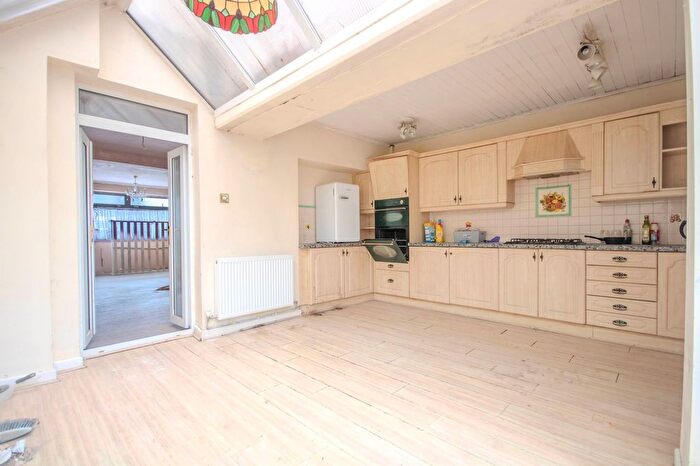 2 Bedroom End Of Terrace House For Sale In New Road, Ynysybwl, CF37