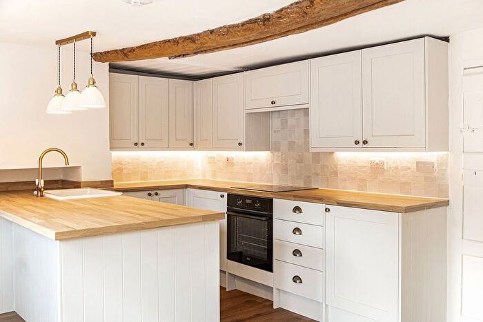 3 Bedroom Terraced House To Rent In High Street, Dorchester-On-Thames, OX10
