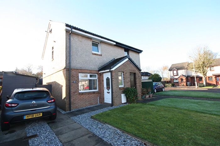 2 Bedroom Semi-Detached House To Rent In Harris Close, Newton Mearns, G77