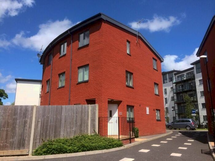 4 Bedroom Property To Rent In The Compass, Southampton, SO14