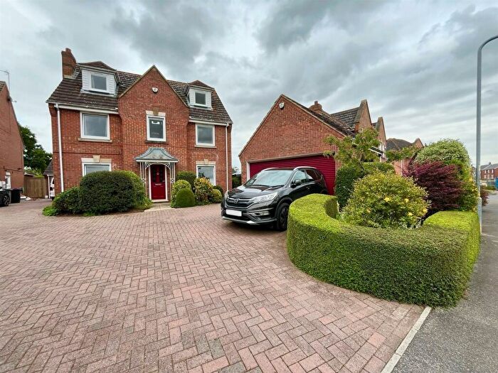 5 Bedroom Detached House For Sale In Blanchard Road, Louth, LN11