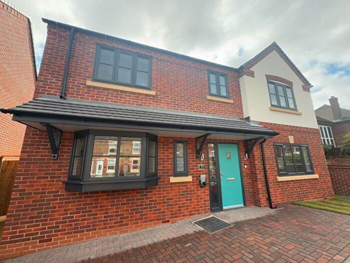 4 Bedroom Detached House To Rent In Fairfields Hill, Polesworth, B78