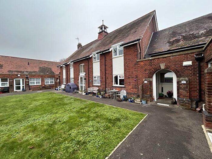 2 Bedroom Retirement Property For Sale In Gorringe Avenue, South Darenth, Southdowns, DA4