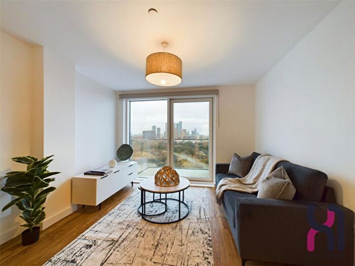 1 Bedroom Flat To Rent In Manchester Waters, Pomona Strand, Old Trafford, M16