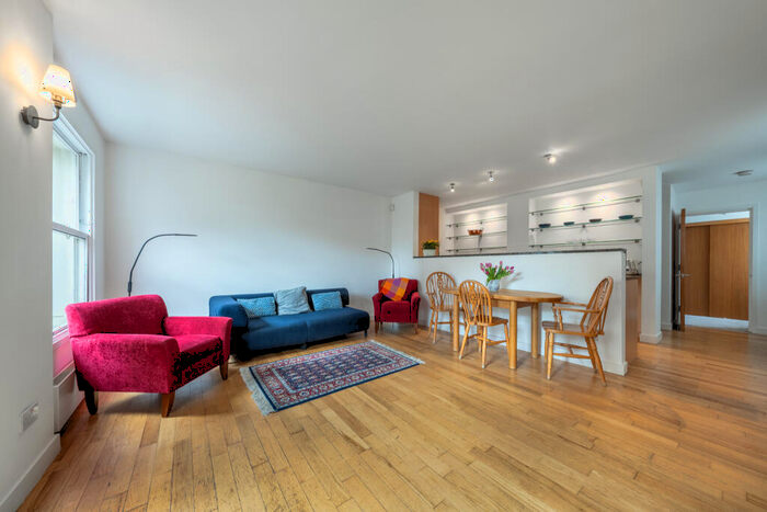 1 Bedroom Flat To Rent In Chalcot Road, London, NW1