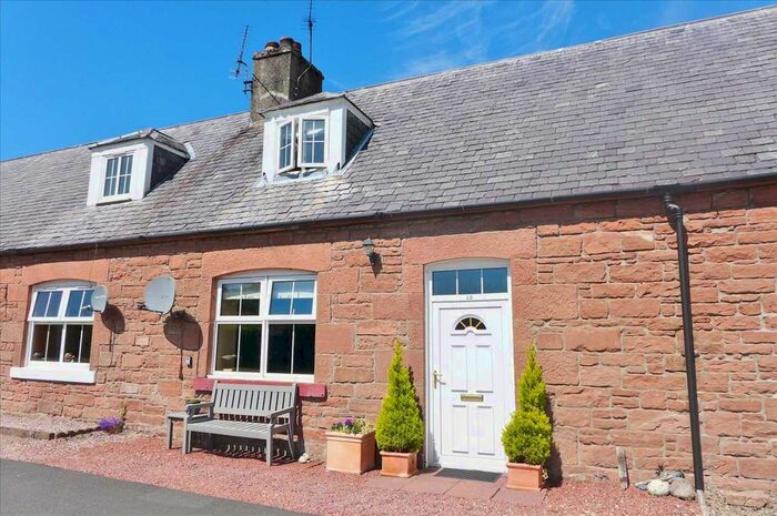2 Bedroom Cottage For Sale In Douglas Place, Brodick, Isle Of Arran, KA27