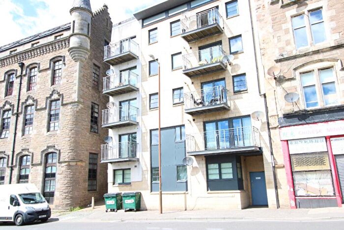 3 Bedroom Flat To Rent In Victoria Road, Dundee, DD1