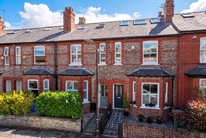 3 Bedroom Terraced House For Sale In Beech Road, Hale, WA15