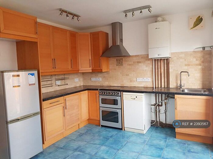 3 Bedroom End Of Terrace House To Rent In Stratton Road, Bexleyheath, DA7