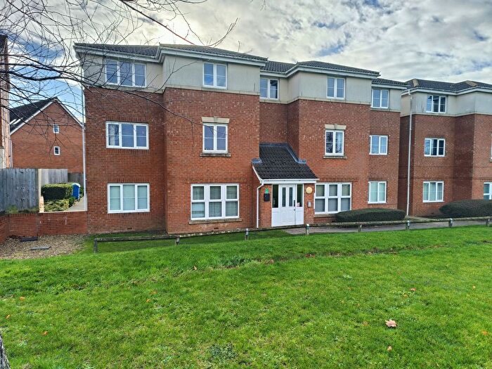 2 Bedroom Flat To Rent In Robin Road, Oakley Vale, Corby, NN18