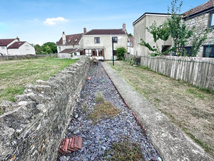 3 Bedroom Semi-Detached House For Sale In Overleigh, Street, BA16