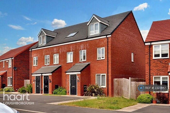 3 Bedroom Semi-Detached House To Rent In Leveret Way, East Leake, Loughborough, LE12