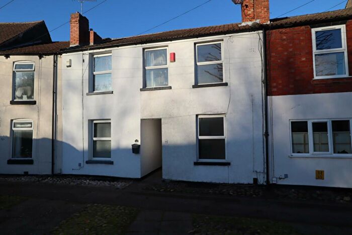 2 Bedroom Terraced House To Rent In Gray Street, Lincoln, LN1