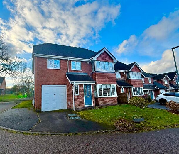 4 Bedroom Detached House For Sale In Portmarnock Close, Macclesfield, SK10