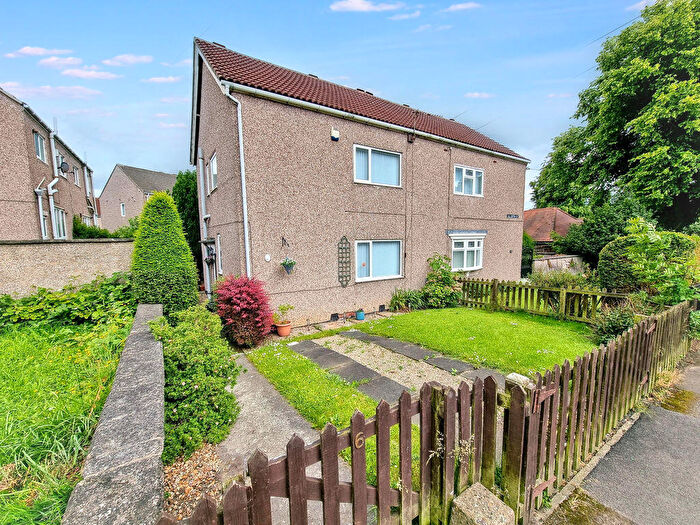 3 Bedroom Semi-Detached House For Sale In Callerton Road, Throckley, NE15