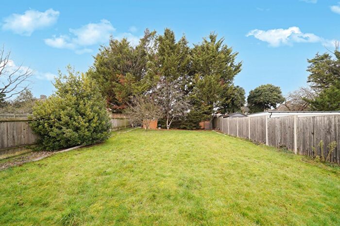 3 Bedroom Detached House To Rent In East Hill, Wembley, HA9