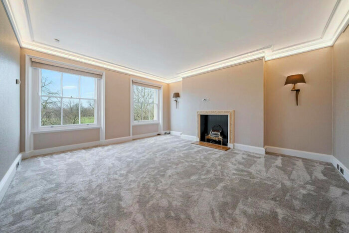 2 Bedroom Apartment To Rent In Cumberland Terrace, Regent's Park, NW1