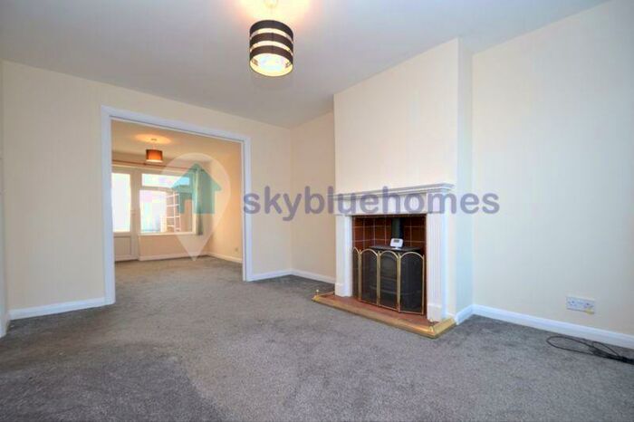 3 Bedroom Semi-Detached House To Rent In Millfield Crescent, Leicester, LE3