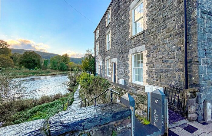 1 Bedroom Apartment For Sale In Bridge Street, Llanrwst, Conwy, LL26