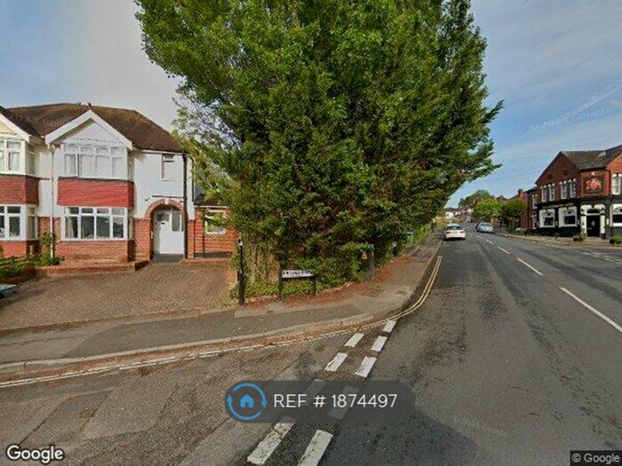 6 Bedroom Semi-Detached House To Rent In Arnold Road, Southampton, SO17