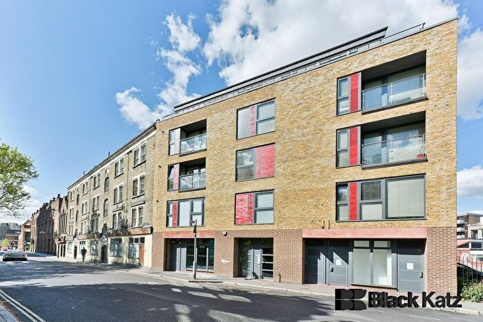 2 Bedroom Flat To Rent In Webber Street, London, SE1