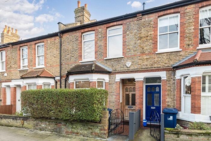 3 Bedroom Property To Rent In Balfour Road, London, W13