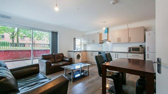 4 Bedroom Terraced House To Rent In Bodmin Grove, Nechells, Birmingham, B7