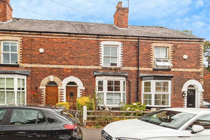 3 Bedroom Terraced House For Sale In Gillbrook Road, Didsbury, Manchester, Greater Manchester, M20