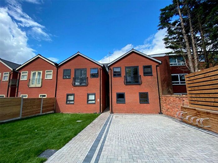 1 Bedroom Flat To Rent In Gravelly Hill, Erdington, Birmingham, West Midlands, B23