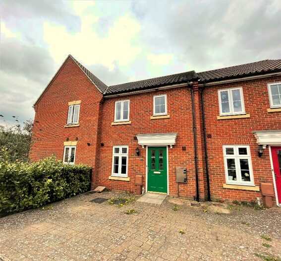 3 Bedroom Terraced House To Rent In Washington Drive, Carbrooke, IP25
