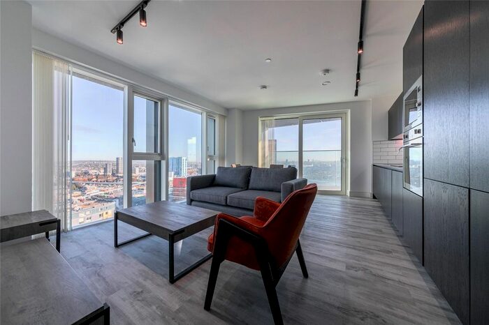 2 Bedroom Flat To Rent In Icon Tower, Portal Way, London, W3