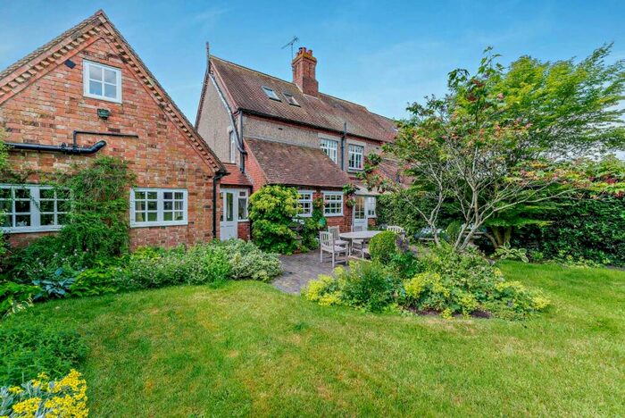 3 Bedroom House For Sale In Abbots Bromley Road, Hoar Cross, Burton-On-Trent, DE13