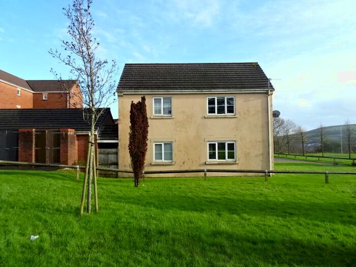 1 Bedroom Flat To Rent In Fleming Walk, Church Village, Pontypridd, CF38