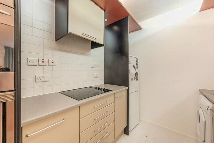 Studio To Rent In Point West, South Kensington, London, SW7