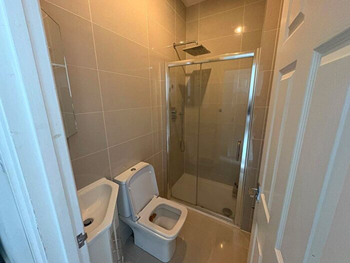 1 Bedroom Flat To Rent In Castle Street, Dover, CT16