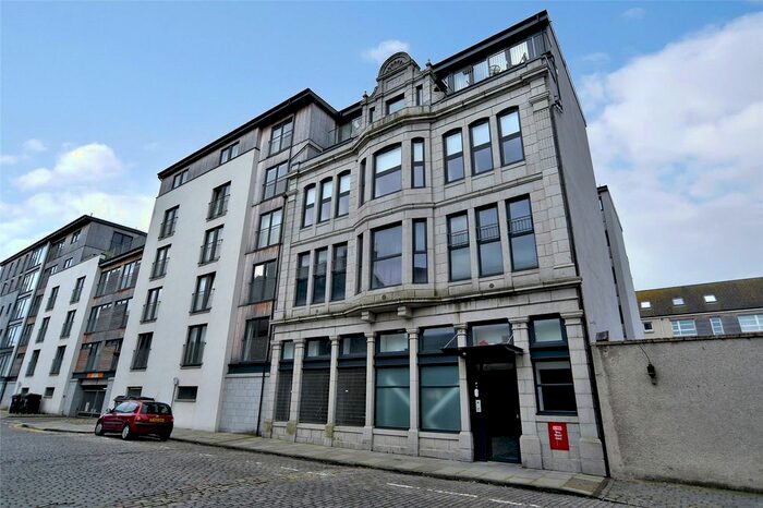 3 Bedroom Flat To Rent In Mearns Street, Aberdeen, AB11