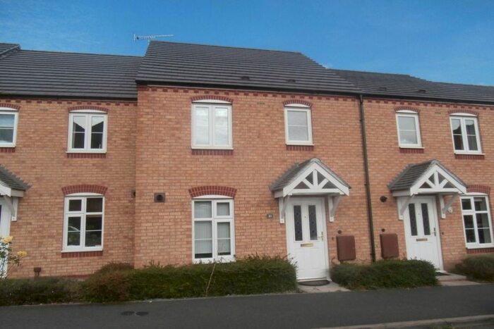 3 Bedroom Semi-Detached House To Rent In Darwin Crescent, Loughborough LE11