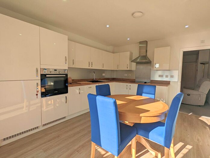 2 Bedroom Semi-Detached House For Sale In Dart Avenue, Topsham, Exeter, EX2