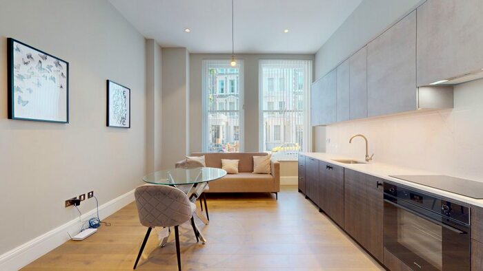 2 Bedroom Flat To Rent In Collingham Road, London, SW5