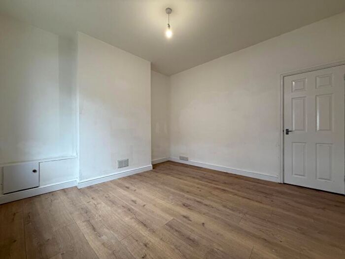 2 Bedroom Terraced House To Rent In Great Central Avenue, Balby, Doncaster, DN4