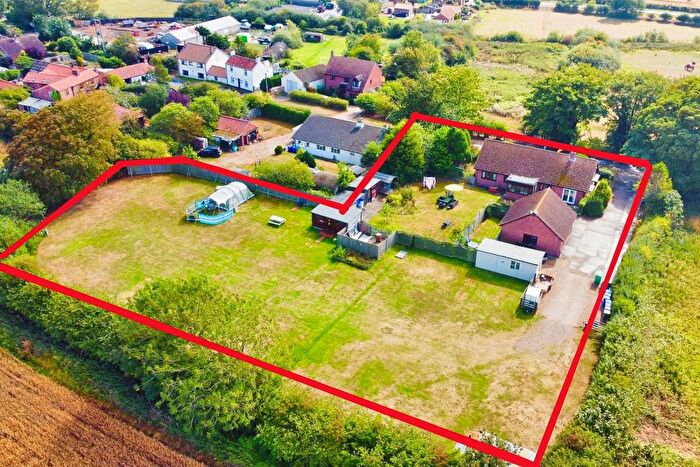 3 Bedroom Detached Bungalow For Sale In Church Lane, Atwick, Driffield, YO25