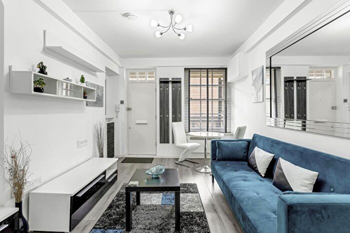 1 Bedroom Flat To Rent In Martlett Court, London, WC2B