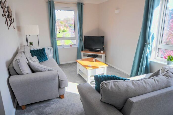 1 Bedroom Apartment For Sale In Allenview Road, Wimborne, BH21